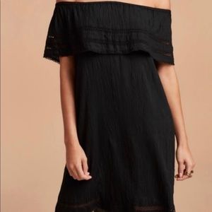 Aritzia Wilfred Emmie dress size XS